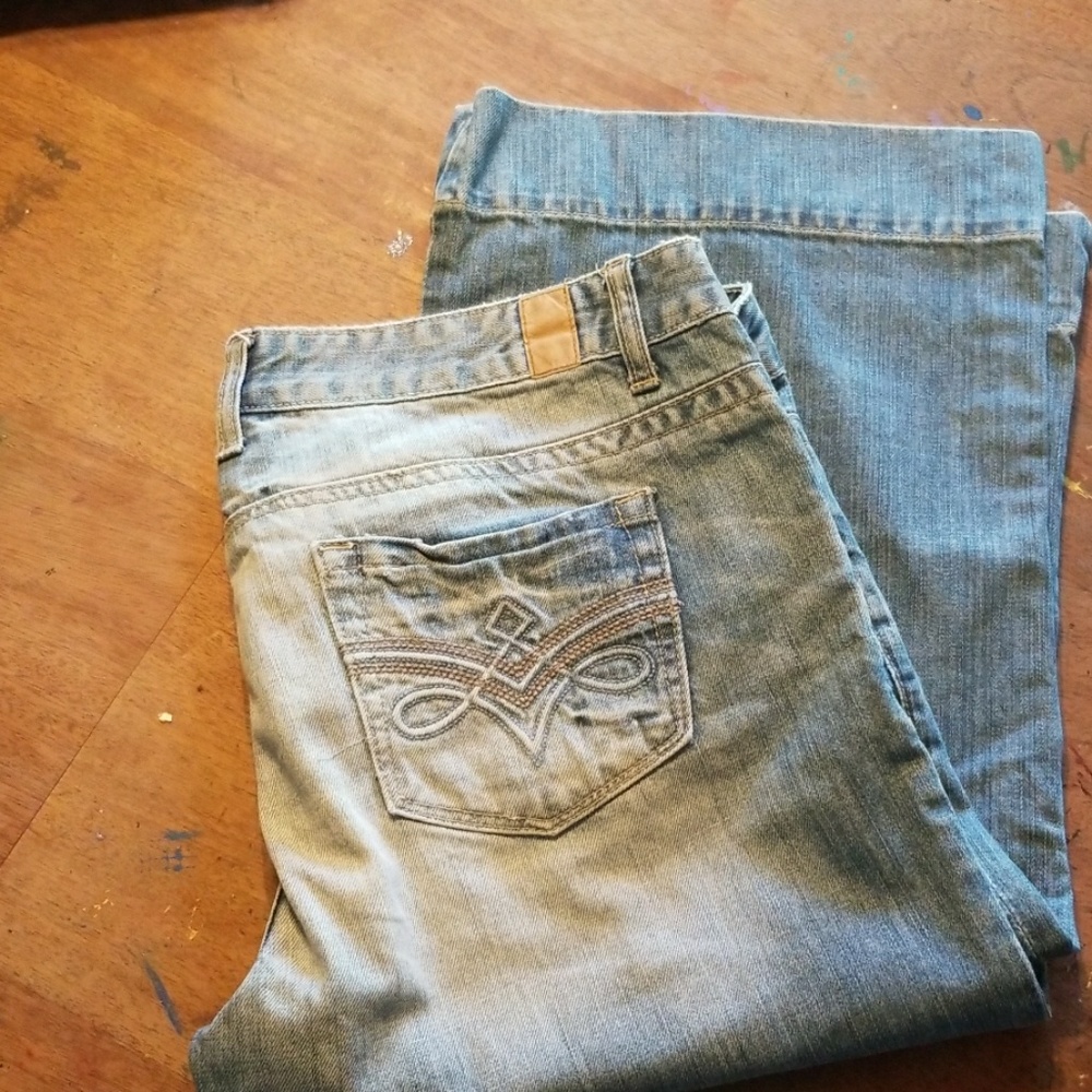 Capris